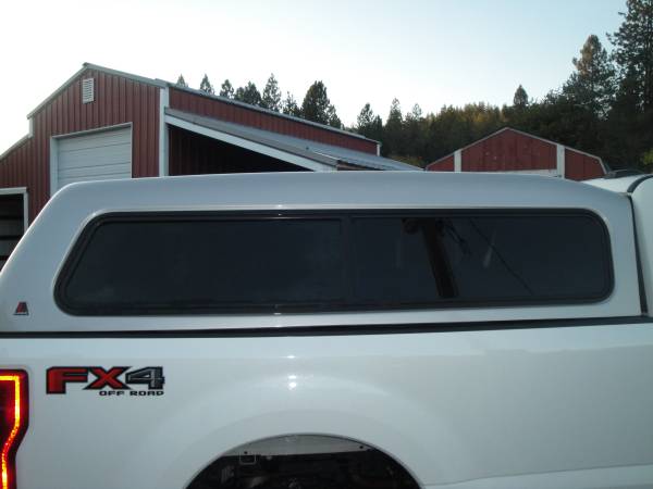 LEER Shell / Canopy / Topper 8' Bed - MAKE AN OFFER 1