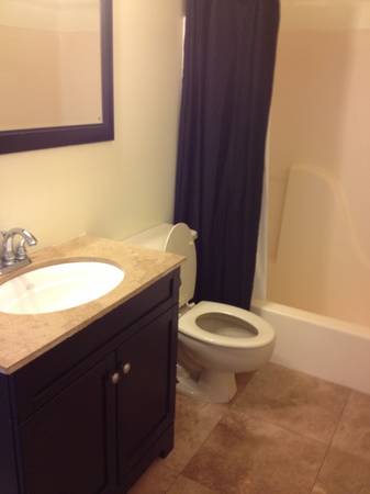 $1,998 / 1br - 777ft2 - 1/1 Ohana Disponible Hoy - Oferta Especial de Navidad (kilohana)63686726726913121