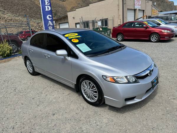 2009 Honda Civic LX  Beautiful Runs great! - $5,999 (Wenatchee Wa)63442560548483124