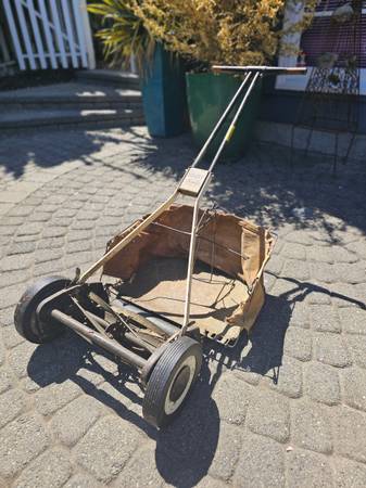Scott "Silent" reel push mower 1