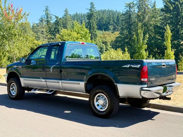 1999 Ford F-350 Super Duty XLT 4X4 7.3L - $15,000 (Portland)63470221111811122