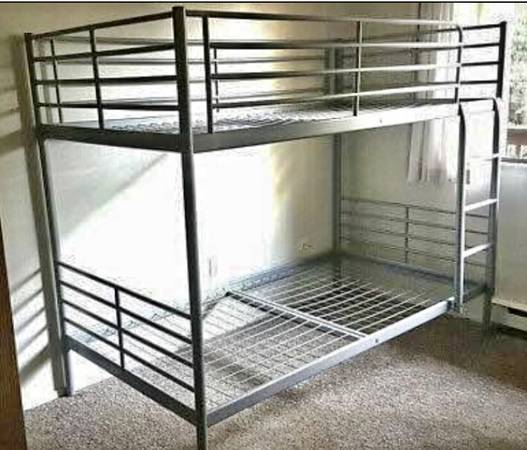 ****Twin Bunk Bed Frame ***** 1