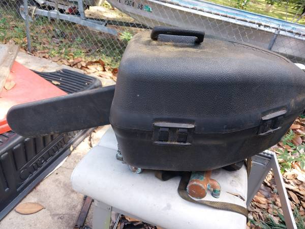 Hard case for 20" chainsaws and smaller 1