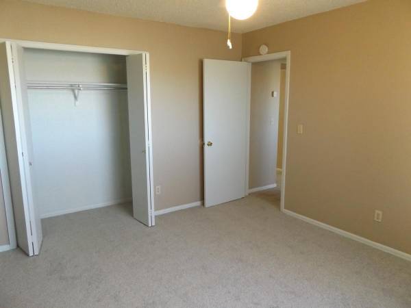 $994 / 2br - 728ft2 - Budget-Friendly Luxury from $943.25! (1698 Lenmar Drive)63658179523587121