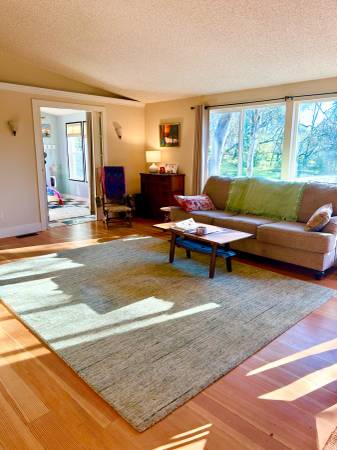 $1,250 / 4br - 1600ft2 - Sanctuary on the Mountain (Grass Valley)63977855656579120