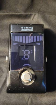 Korg pitchblack tuner 1