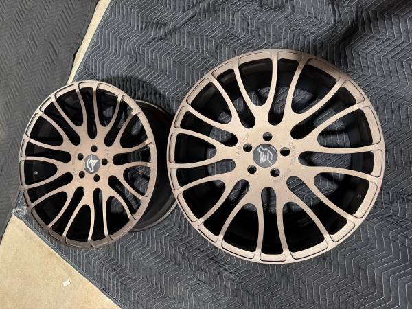 Hamann Unique Forged Wheels – Set of 2 (Ultra Rare) 1