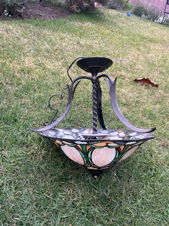 Ceiling stainglass hanging lamp 1