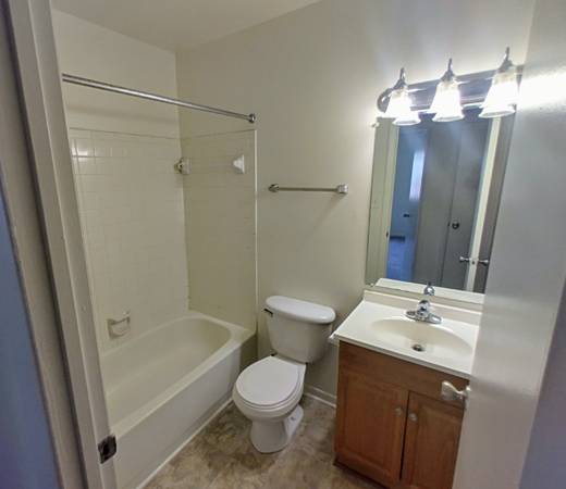 $1041.00 / 2br - 840ft2 - Modern 2BR/1.5BA Unit in Lynchburg | Available 9/10 | $1041/mo63851967193219124