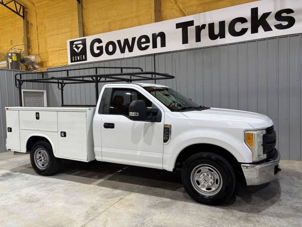 2017 Ford F-250 2wd Regular Cab XL Utility Bed 1