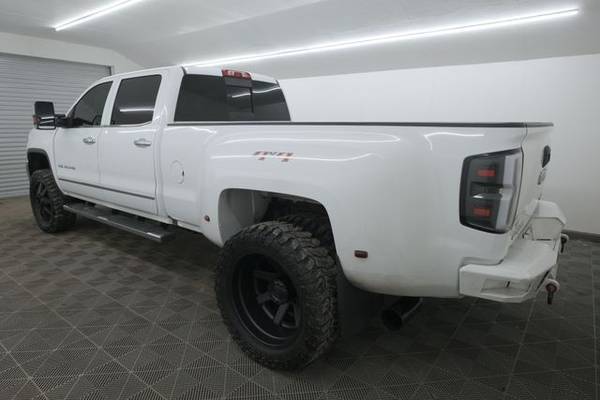 *2016* *GMC* *Sierra 3500HD* *Denali Camioneta 4D 8 ft* - $39,995 (_GMC_ _Sierra 3500HD_ _Camión_)63442022285953123