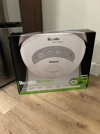 Roomba Discovery 4210 New in Box 1