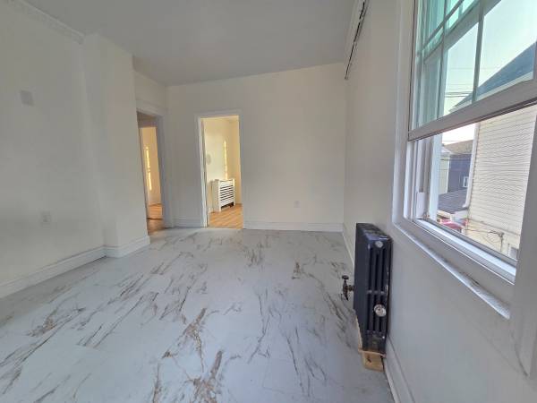 $2,400 / 3br - Apartamento de 3 habitaciones en Elizabeth, NJ cerca del autobús NJ Transit/NYC 112 (Elizabeth)63676345794051124