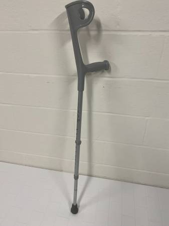 Arm Crutch 1