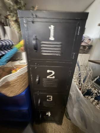 Yard sale photo
