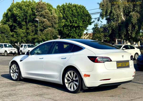 Used  Tesla Model Y Long Range Dual Motor All-Wheel Drive 2021 - $8,30063618211703425122