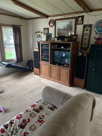 $350 / 3br - 1600ft2 - Room for female (Bloomington)63480094431745124