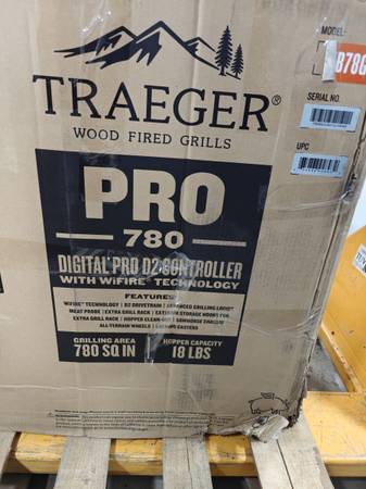 NEW IN BOX: Traeger Pro 780 Wood Pellet Grill with WiFIRE 1