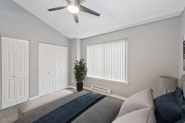 $2,845 / 2br - 1277ft2 - 💰Don't Miss Out On FREE Rent! Attached 2-Car Garage! Renovated!💰 (1525 Rock Creek Ridge, North Bend, WA)63944962701954124