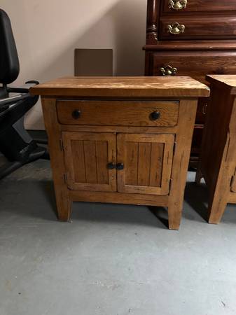 Bed side Stand 1