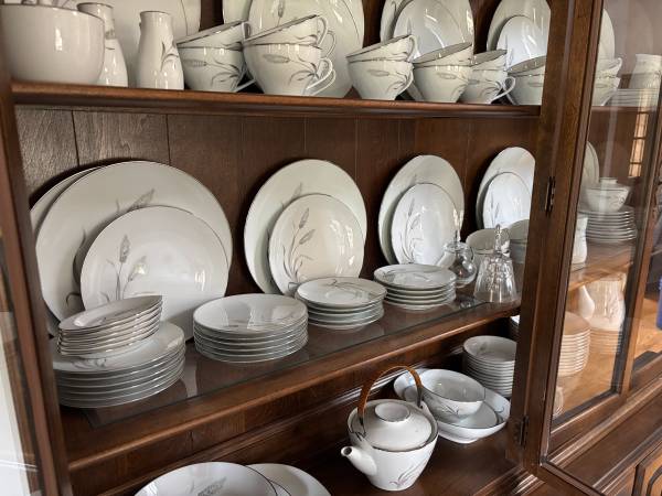 Vintage Noritake 130+ pc China set complete set- Made in Japan 1