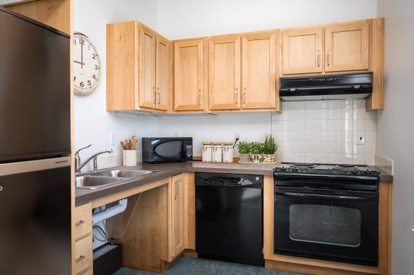 $951 / 1br - 629ft2 - Lavaplatos *en unidades seleccionadas, Seleccionado (Clackamas/Happy Valley)63672547722113122