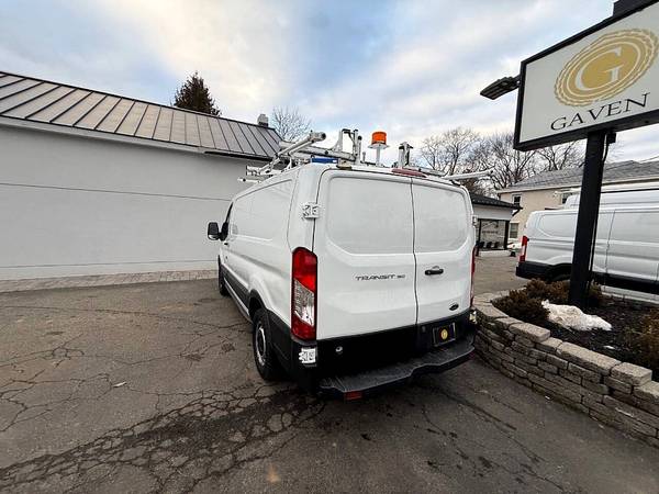 2018 Ford Transit 150 3dr - Photo 11