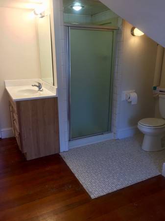 $3,995 / 4 habitaciones - **** LEXINGTON***~4 HAB. 2 BAÑOS~~2 NIVELES~~SE ACEPTAN MASCOTAS~~RTE 2 (LEXINGTON)63839290541697124