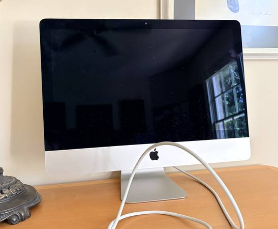 Apple iMac 21.5 1