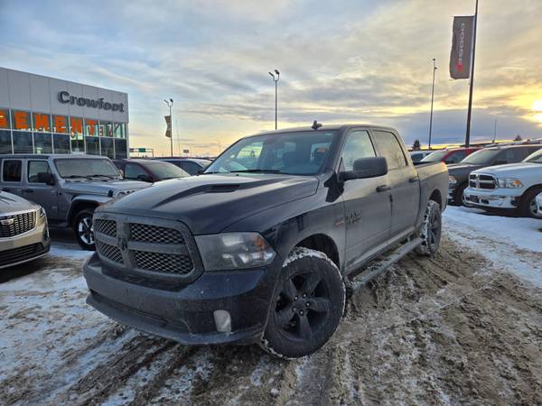 2023 Ram 1500 Express 5.7L Hemi, No Accidents, Local, Service History 1