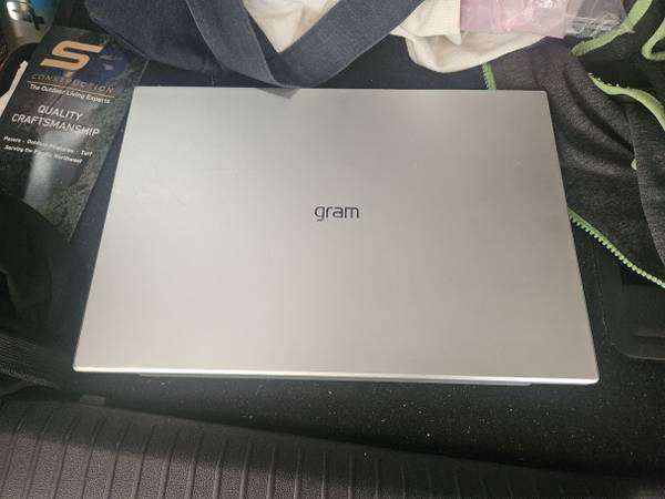LG GRAM 14 - 2.1lb - INTEL CORE CPU - IPS - 70WH 20-HOUR BATTERY!!!!!! 1