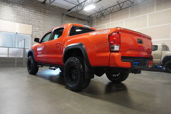 2017 *Toyota* *Tacoma *TRD Off Road Double Cab 5' Bed V6 4 - $29,991 (Stouffair Motors)63442231651075122