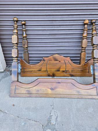 Queen size solid wood frame w mattress and drawers underneath 1