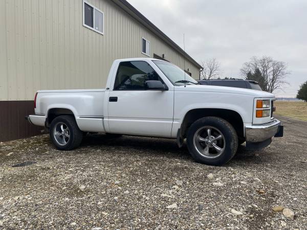 1998 GMC short bed 1