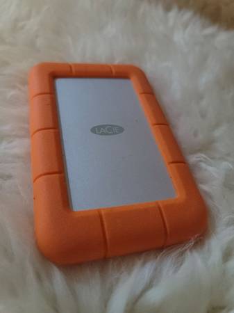 2TB EXTERNAL STORAGE LACIE 1