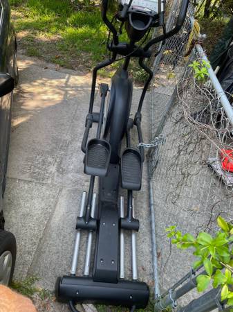 Eliptcal SOLE e-35 1