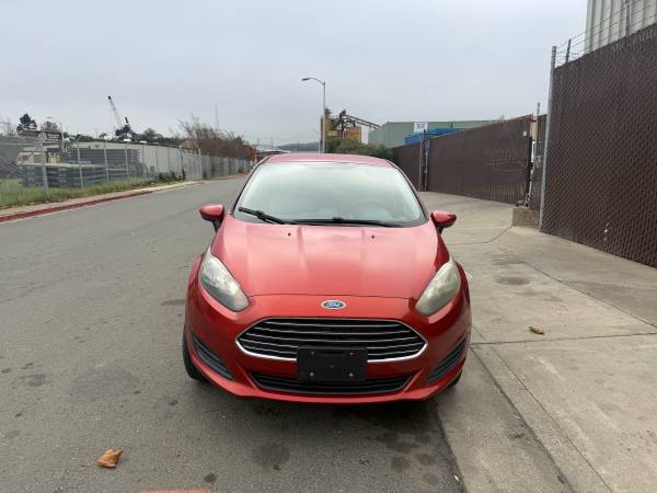 2018 FORD FIESTA SE 1