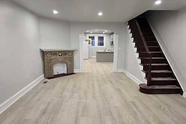 $1,000 / 3br - 12000ft2 - !! Completely renovated 3 bed 2 full bath home .// (Philadelphia, PA)64024498476161123