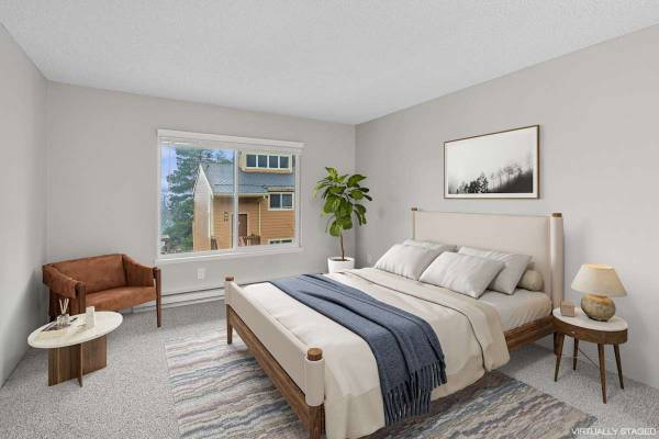 $2,695 / 3br - 1500ft2 - On- Site Management, Window Coverings, Electronic Thermostat (50 Kerr Pkwy, Lake Oswego, OR)63831753312387120