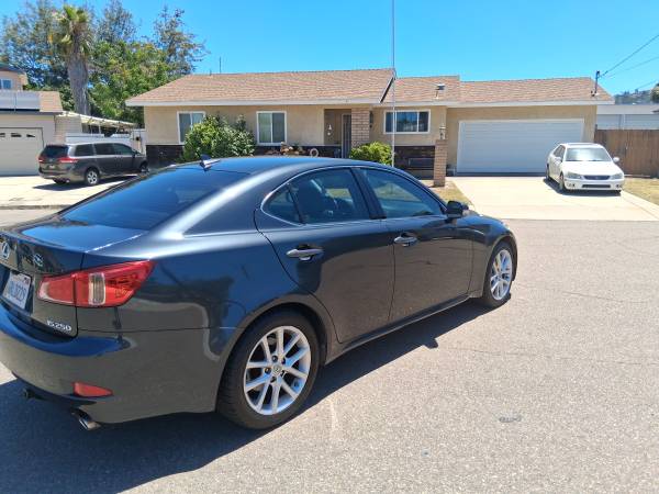2011 IS250 lexus  PERFECT CONDITION 8700 $$$ - $8,700 (El cajon ca)63476420171009122
