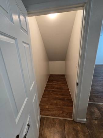 $1,860 / 4br - 1950ft2 - Hurry in!63894231389315121