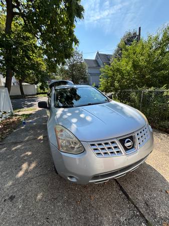 2010 Nissan Rogue - $4,500 (Staten Isand)63469754090883122