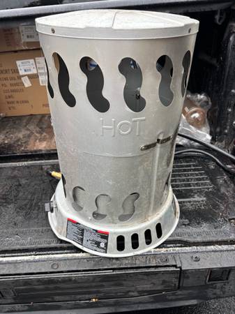 Propane construction heaterw/ tank 1