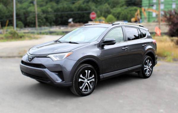 2017 Toyota RAV4 LE AWD 4dr SUV - $15,499 (+ GQ Motorsports)63623099520259122