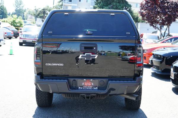 Camioneta Chevrolet Colorado 4x4 4WD ZR2 de 2018 - $22,995 (West Coast Autoworks Everett)63622911060483123