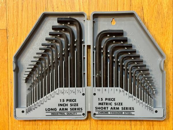 30-Piece Hex Key / Allen Wrench Set (SAE & Metric) - Great Condition 1