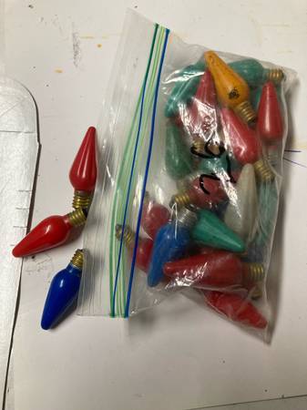 Antique Small Base Xmas bulbs 1