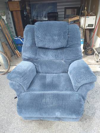 Blue Recliner 1