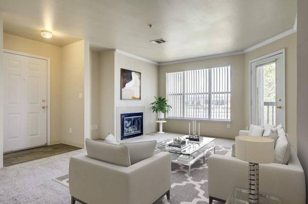 $1,945 / 2br - 1027ft2 - W/D Hookup, Large Closets, Fitness Center (6221 Castlegate Dr West, Castle Rock, CO 80108, Castle Rock,)63973357643138123