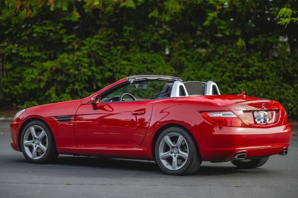 2014 Mercedes-Benz SLK 250 - $13,47563469748282881121